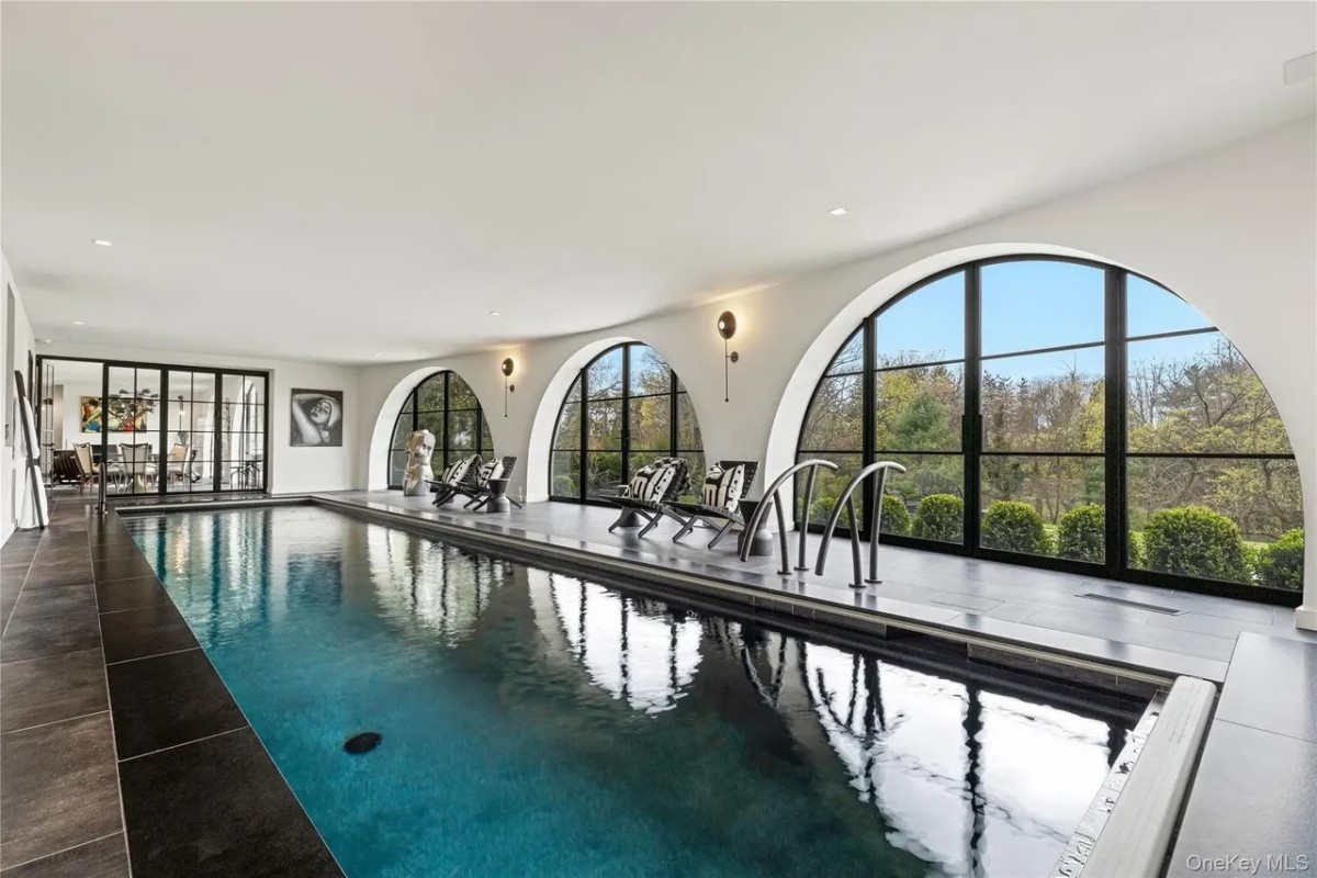 La villa di Michael Douglas e Catherine Zeta-Jones a New York