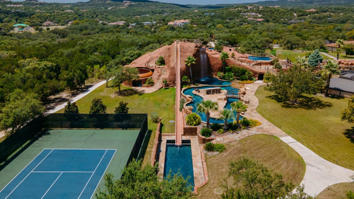 La villa dell'ex giocatore Nbs Tony Parker a San Antonio, Texas