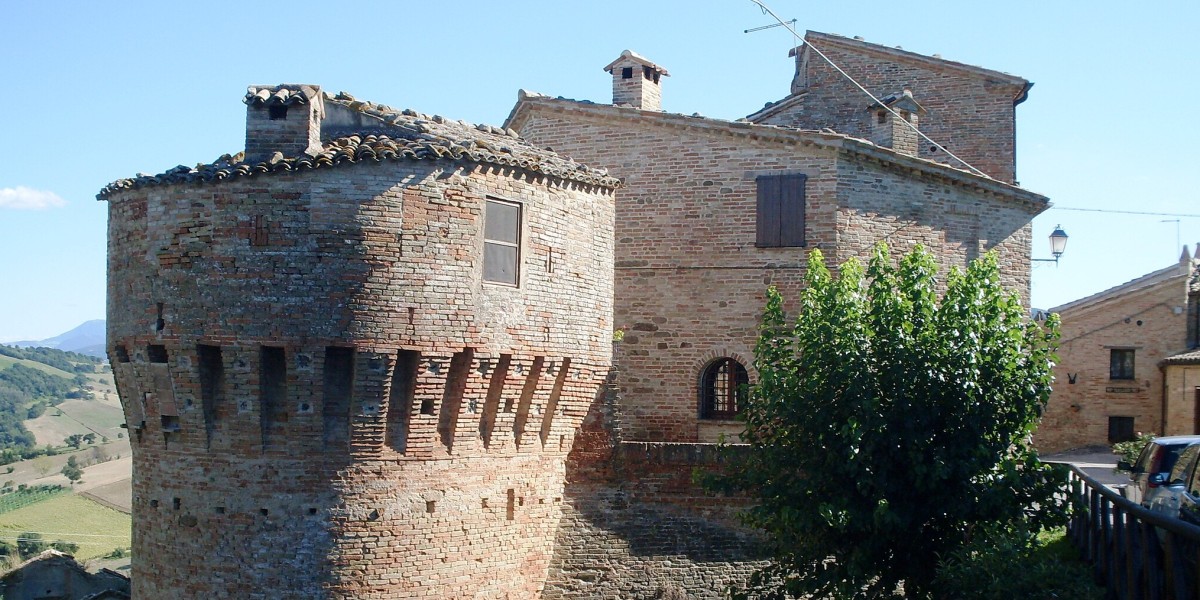 Borghi più belli d'Italia nelle Marche