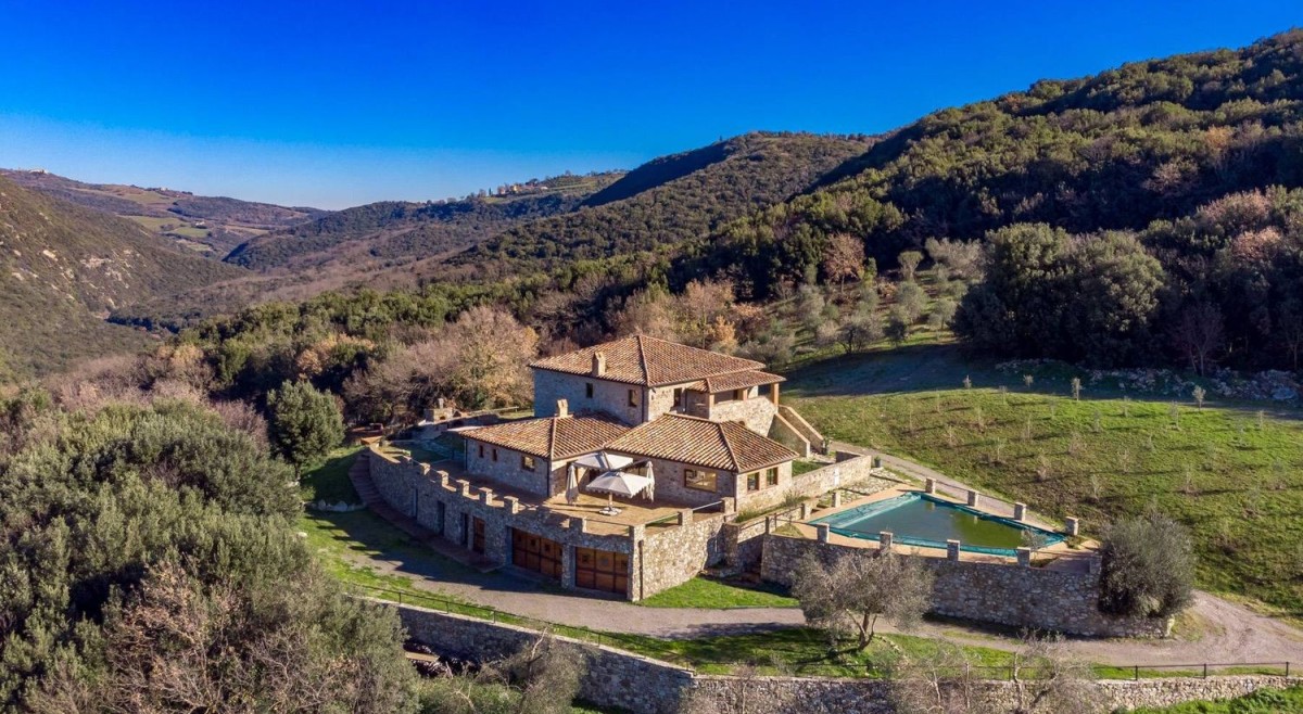 Home for sale in Val d'Orcia