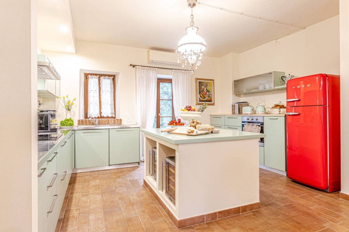 luxury finca in Italy