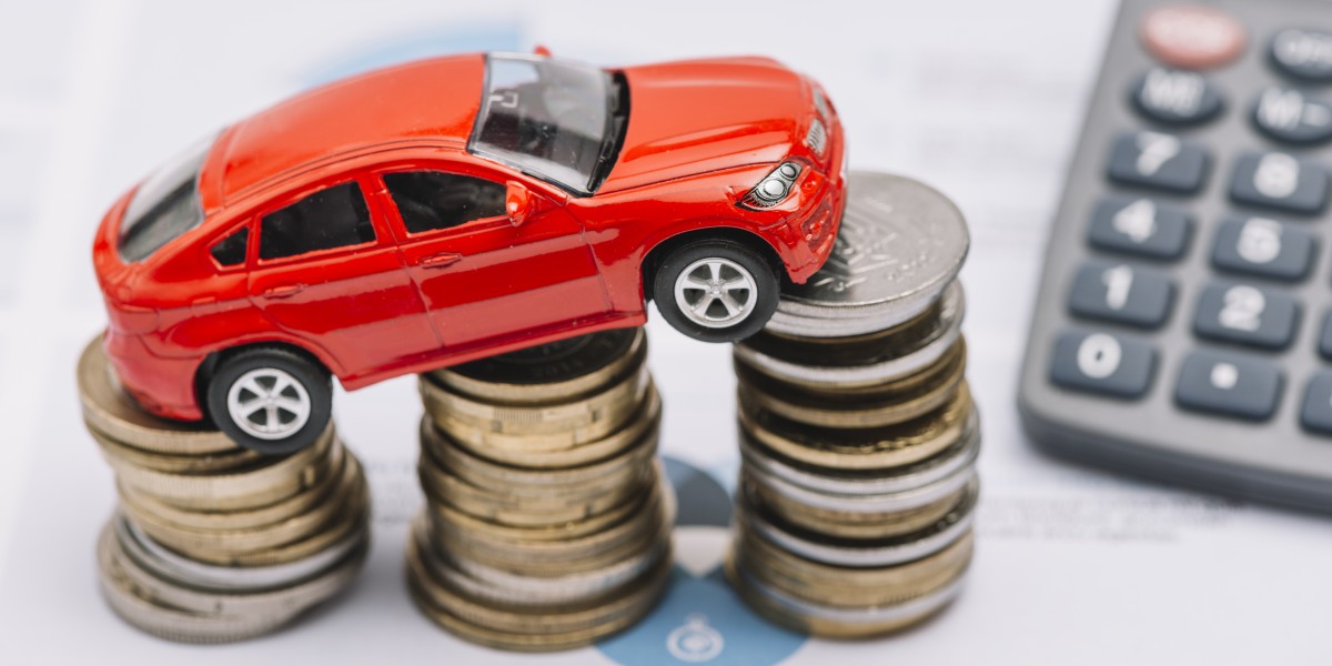 auto soldi e calcolatrice