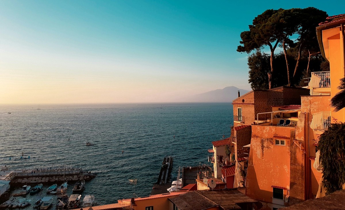 Italia ofrece un incentivo fiscal fijo del 7% para los jubilados que se mudan a pequeñas ciudades del sur de Italia.