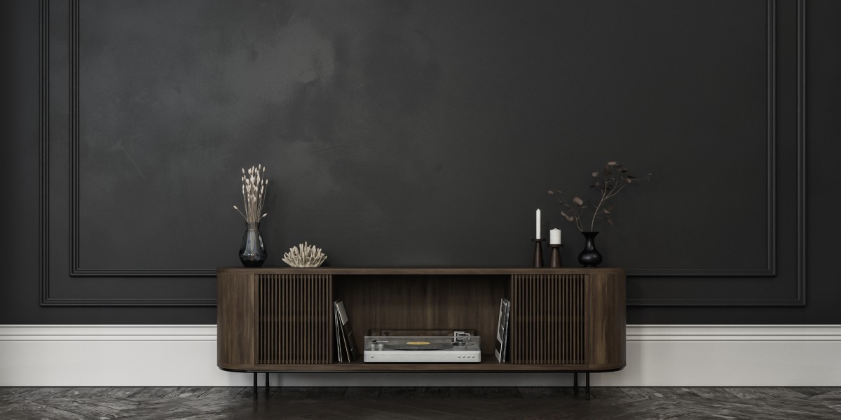 dipingere una parete di nero 