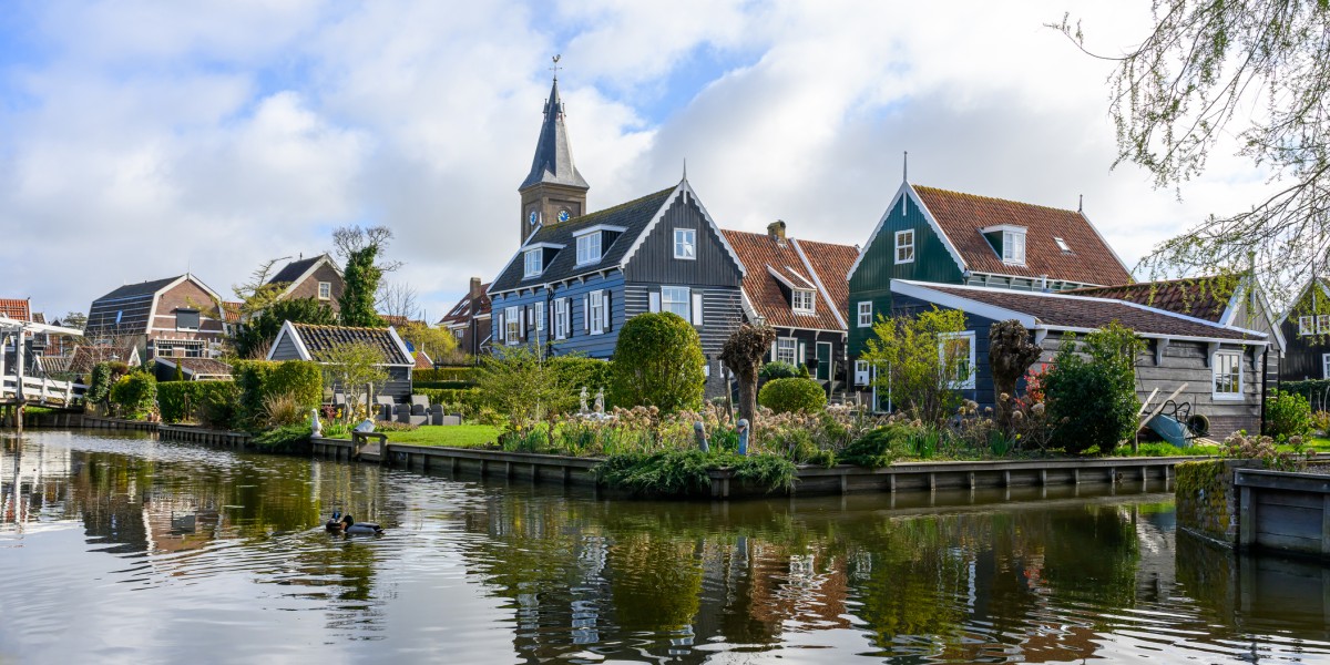 Marken