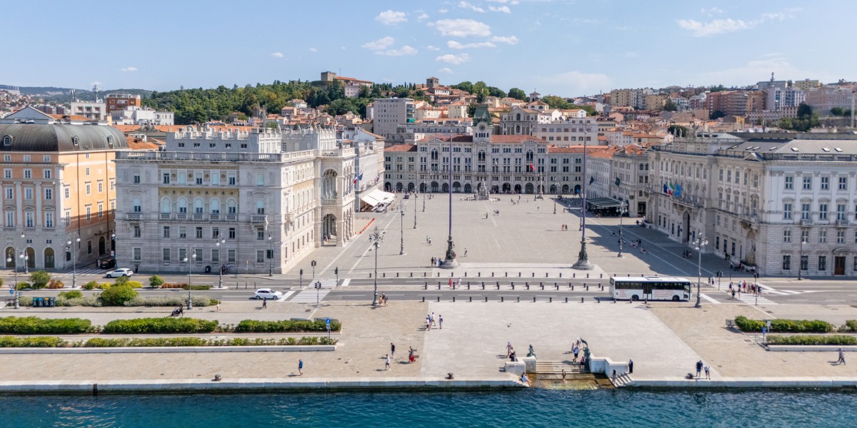 mercato del lusso Trieste