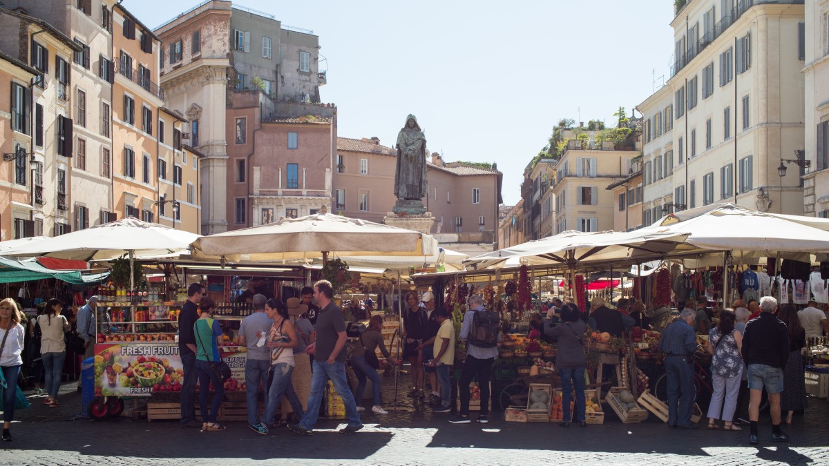 mercati rionali roma