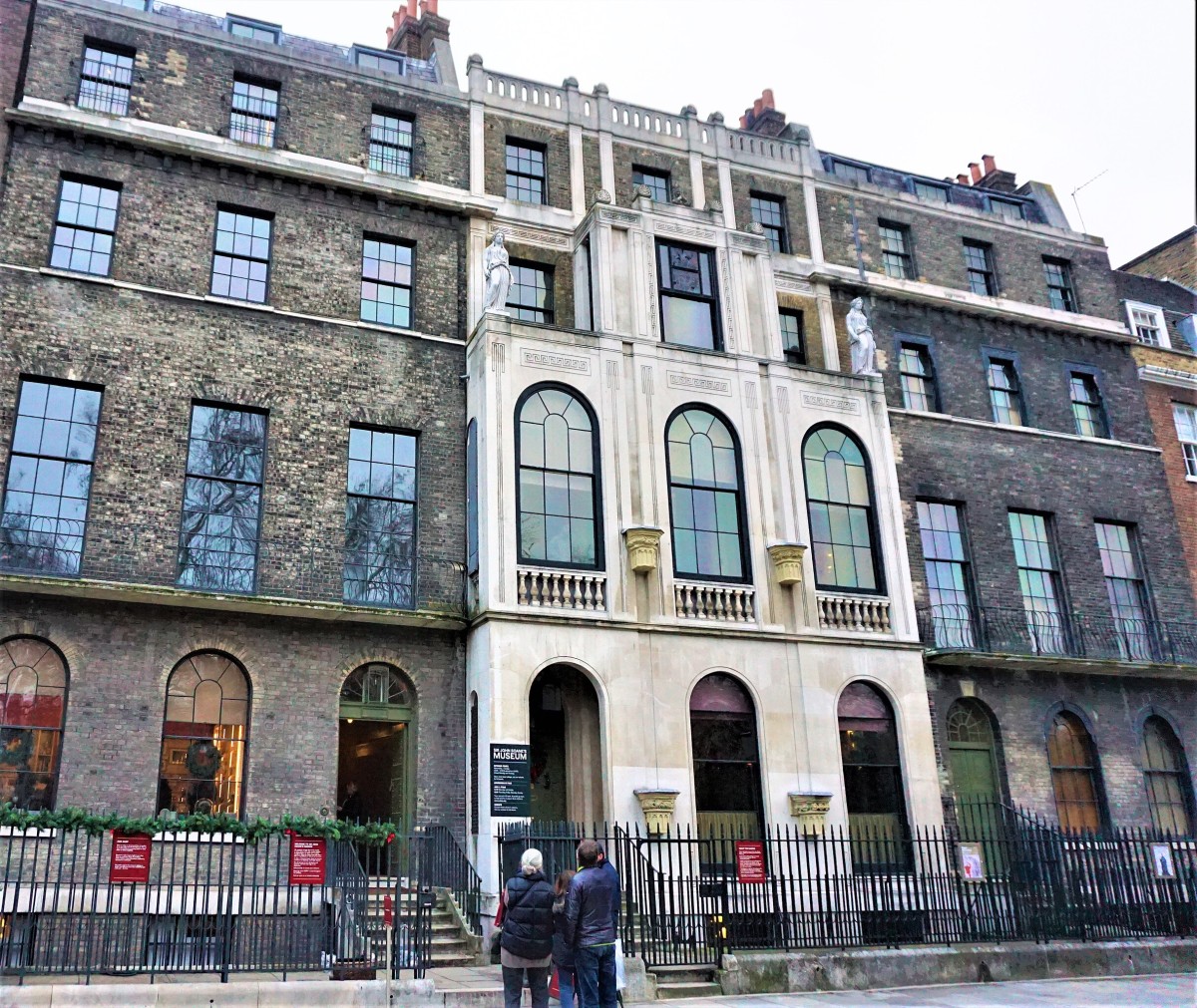 La facciata del Museo Sir John Soane
