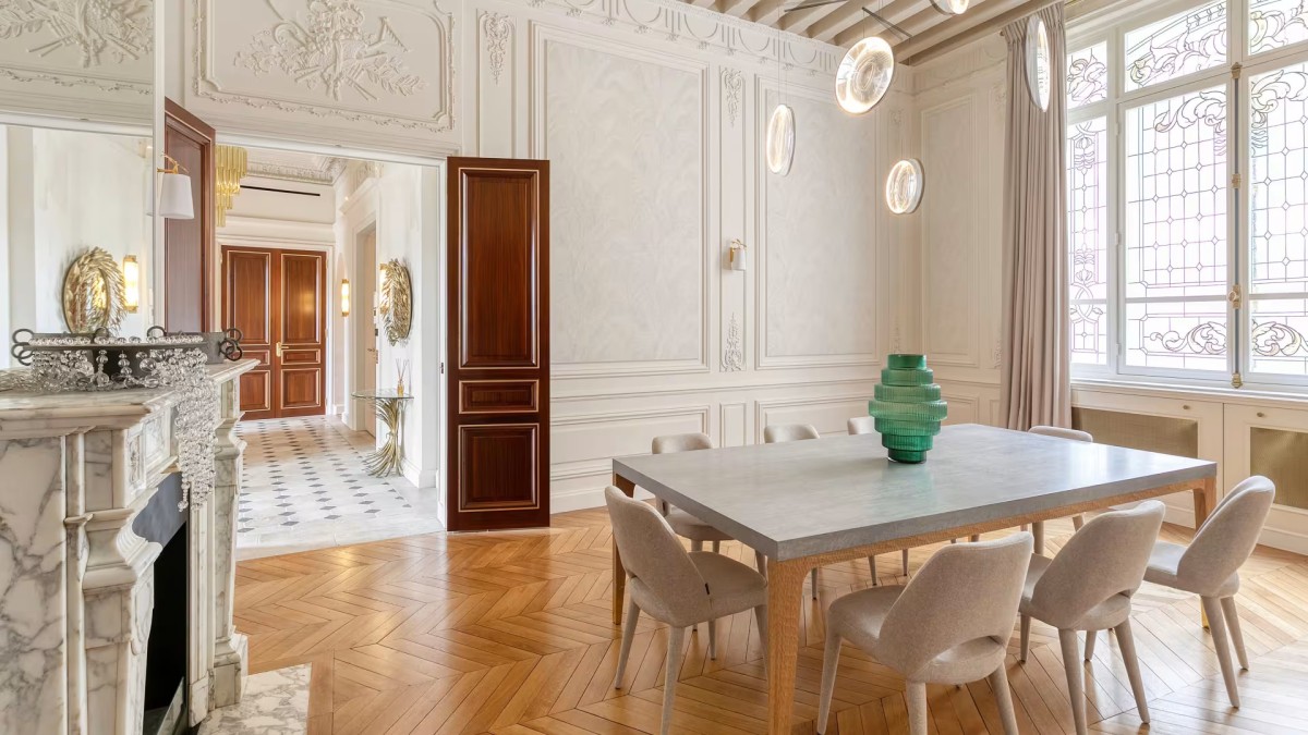 Apartamento de lujo a la venta frente al Palacio del Elíseo (París, Francia)