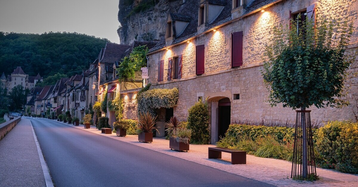 Le strade di un borgo in Dordogna