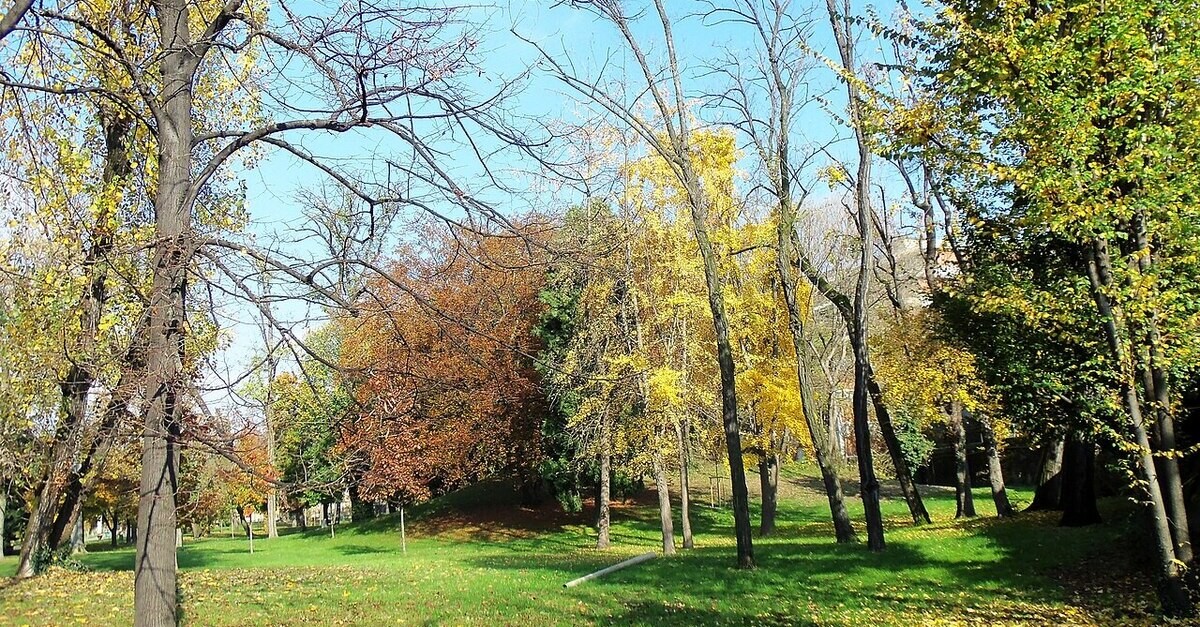 Il parco di Villa Finzi a Milano