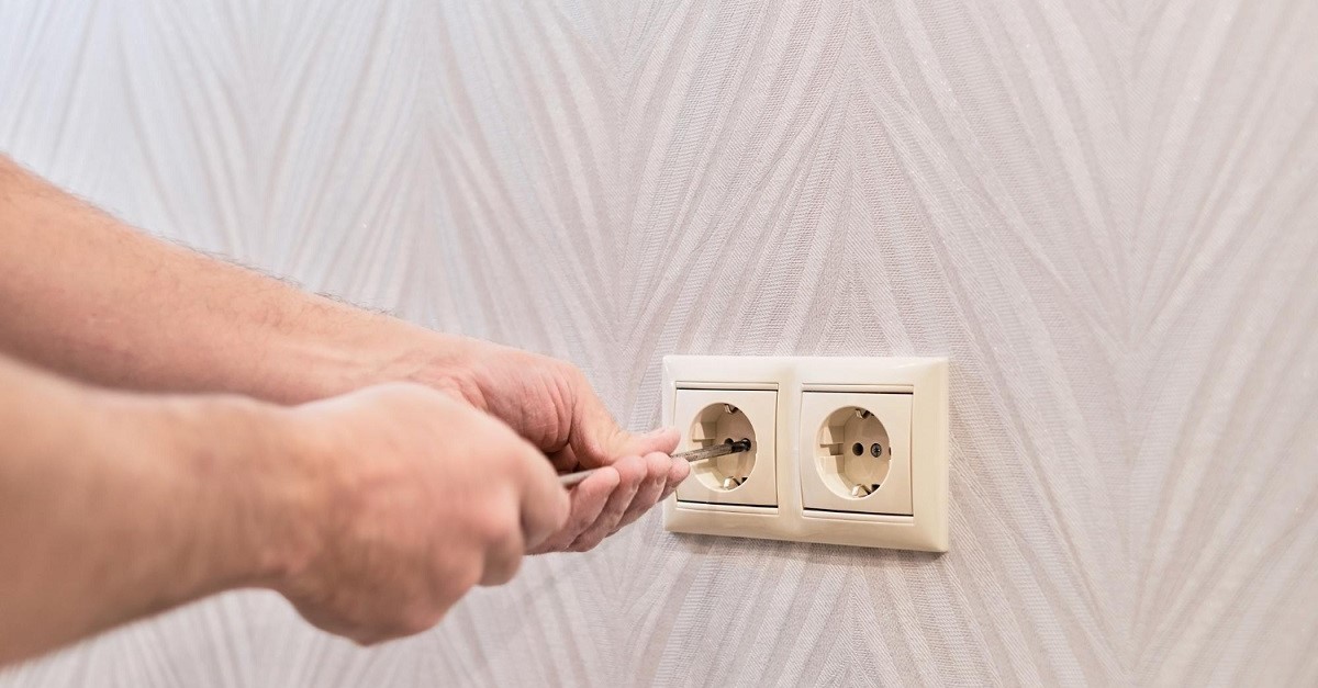 Installazione di una presa elettrica