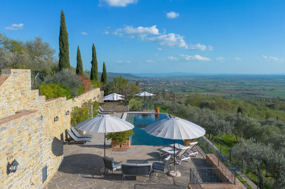 villa con piscina