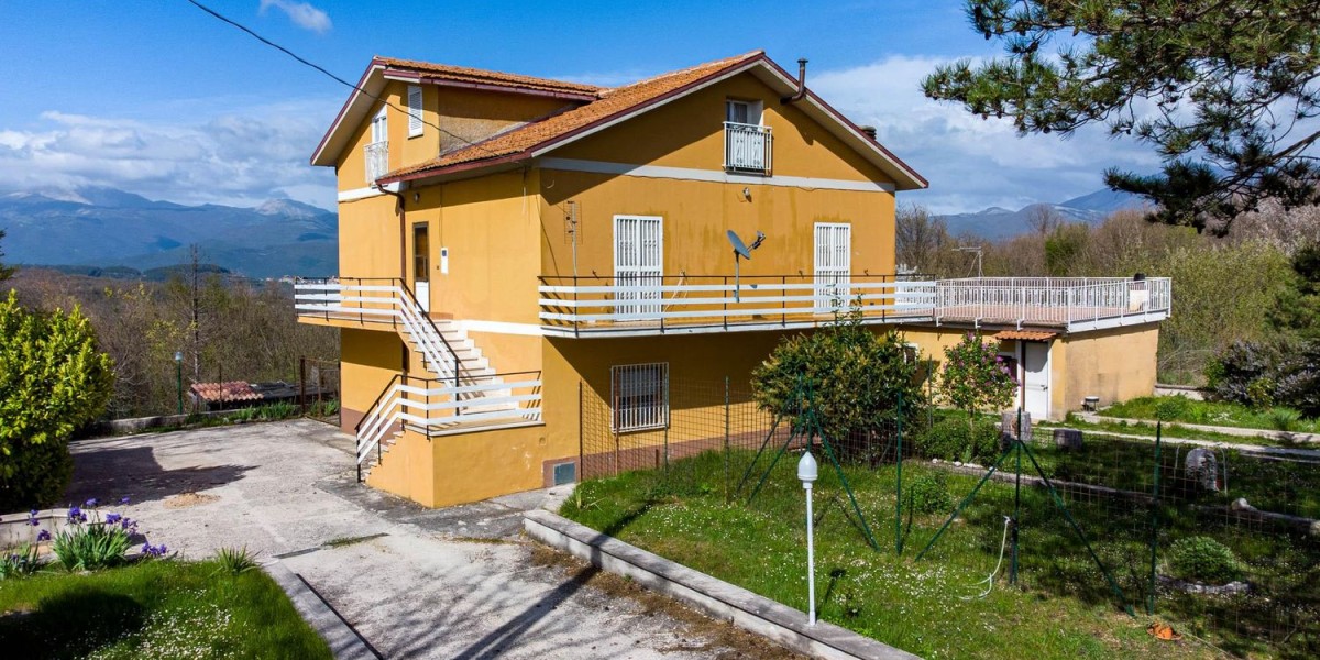 case indipendenti con giardino