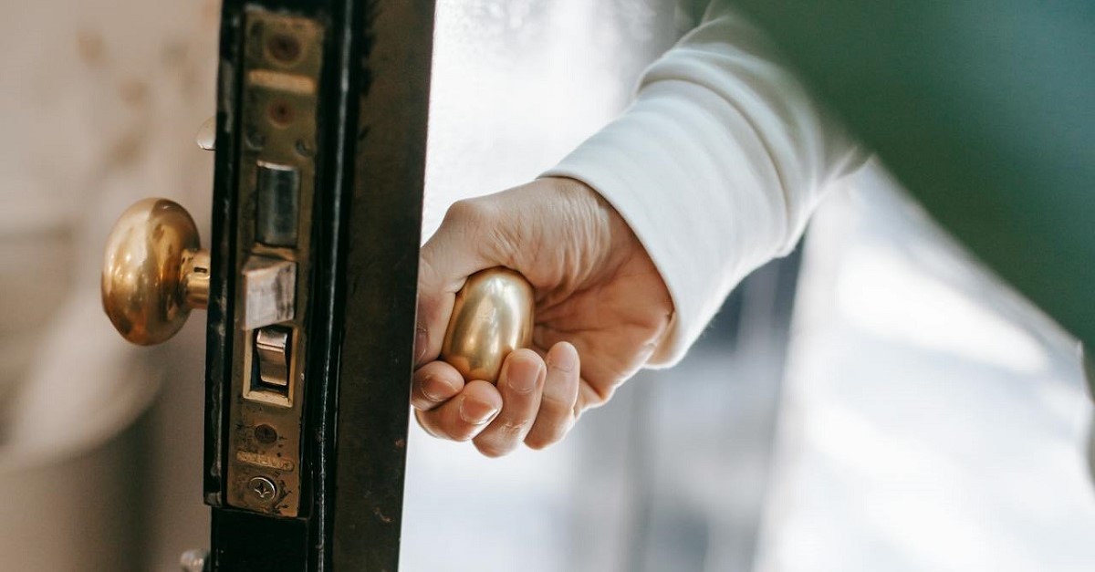 La maniglia di una porta