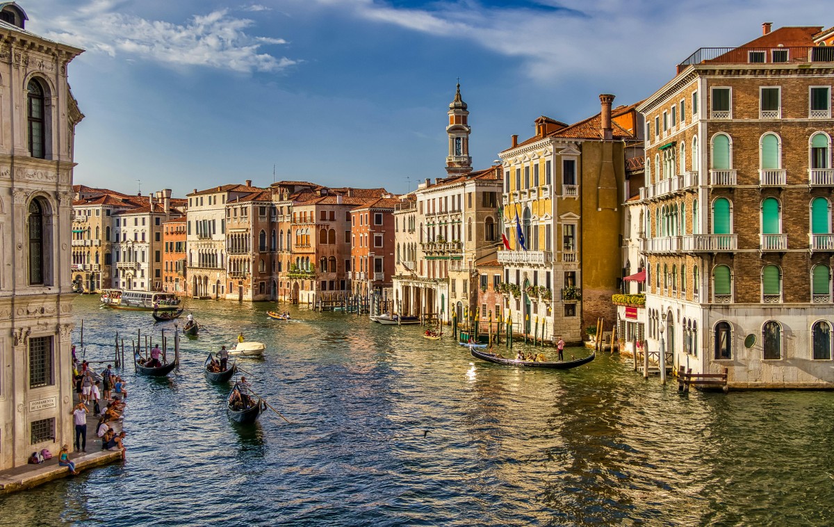 Voyager en train en Italie : 8 itinéraires parfaits pour un week-end