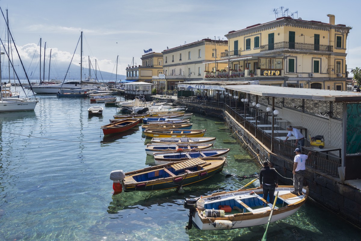 Quartier Naples à pied