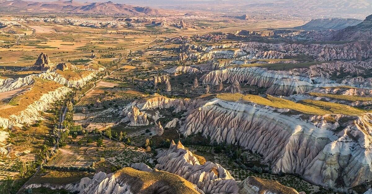 Vista aerea della Cappadocia