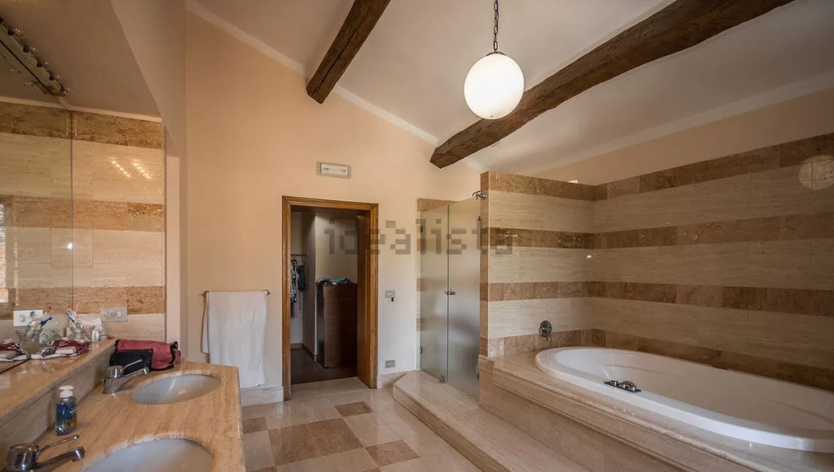 Casale in vendita
