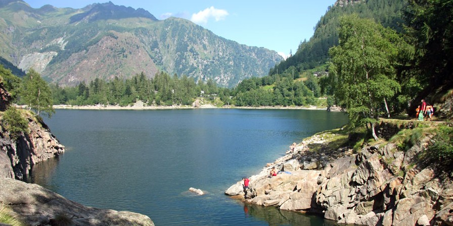 Lago di Antrona dove si trova