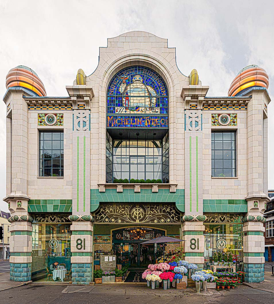 La facciata della Michelin House