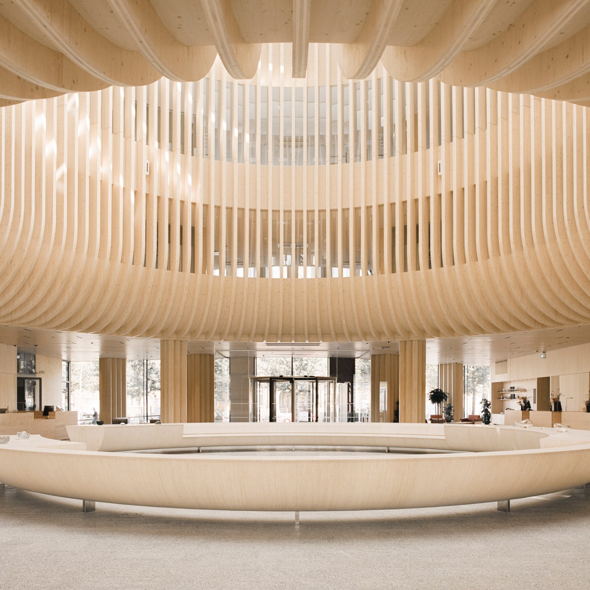 Il Katajanokan Laituri è il più grande edificio in legno massello di Helsinki, in Finlandia