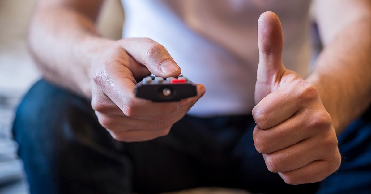 Uomo usa con successo un telecomando