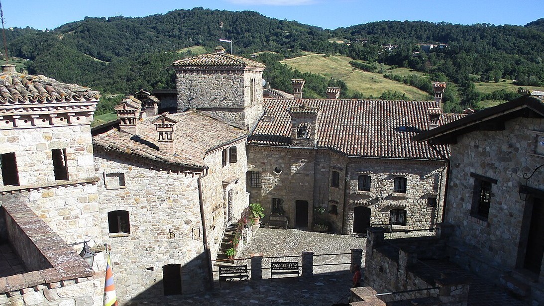 cosa vedere a votigno di canossa