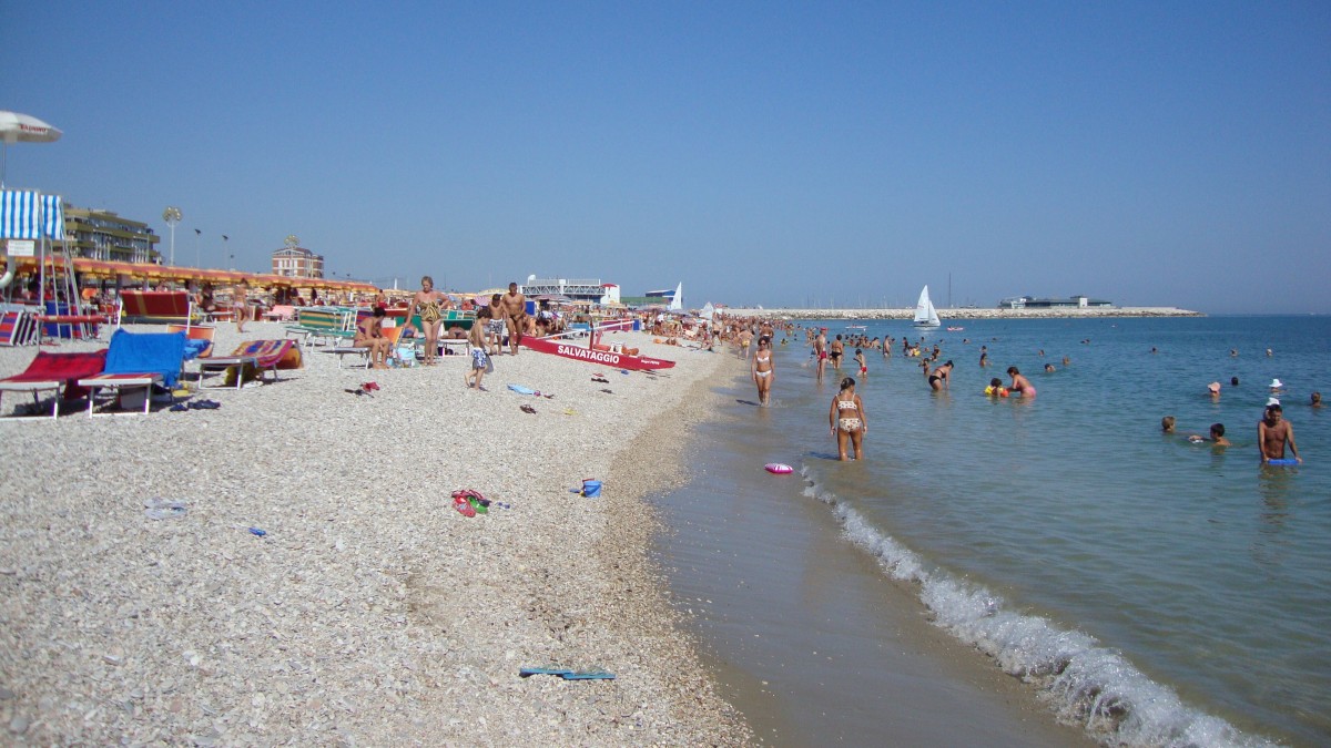 bandiere blu marche