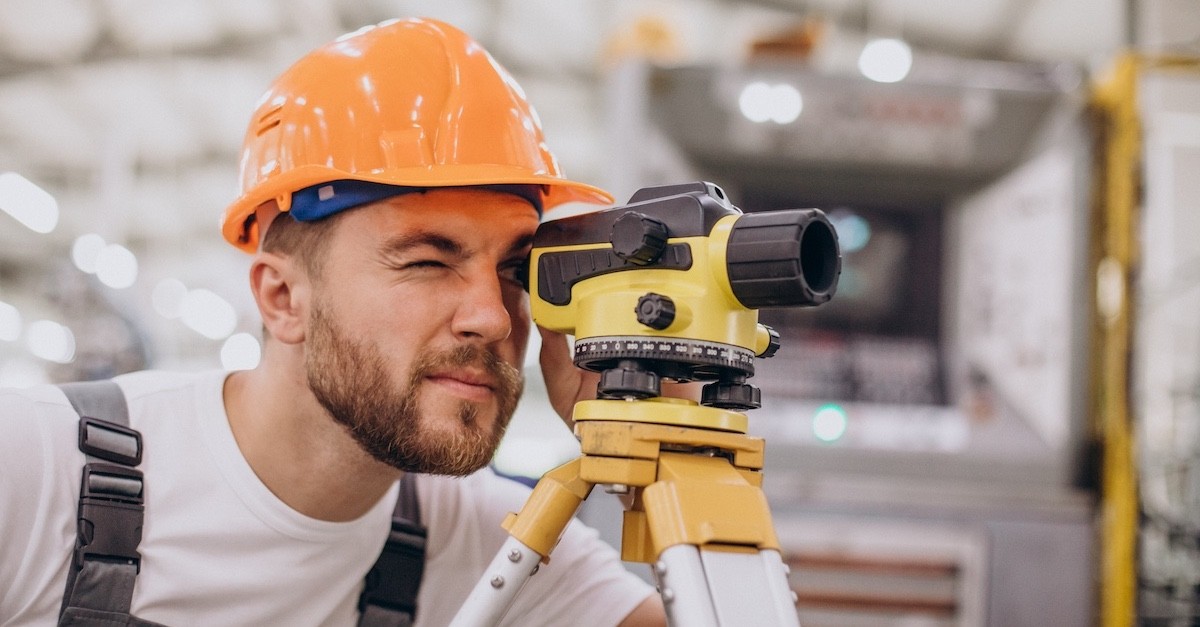 Geometra al lavoro
