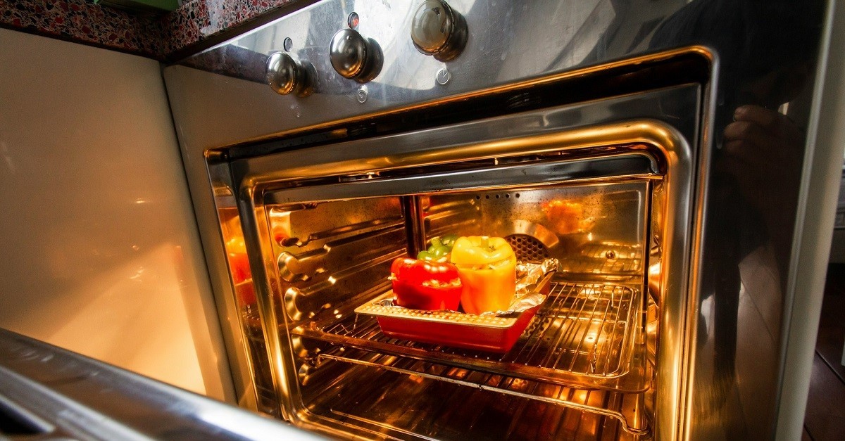 Verdure che cuociono in forno