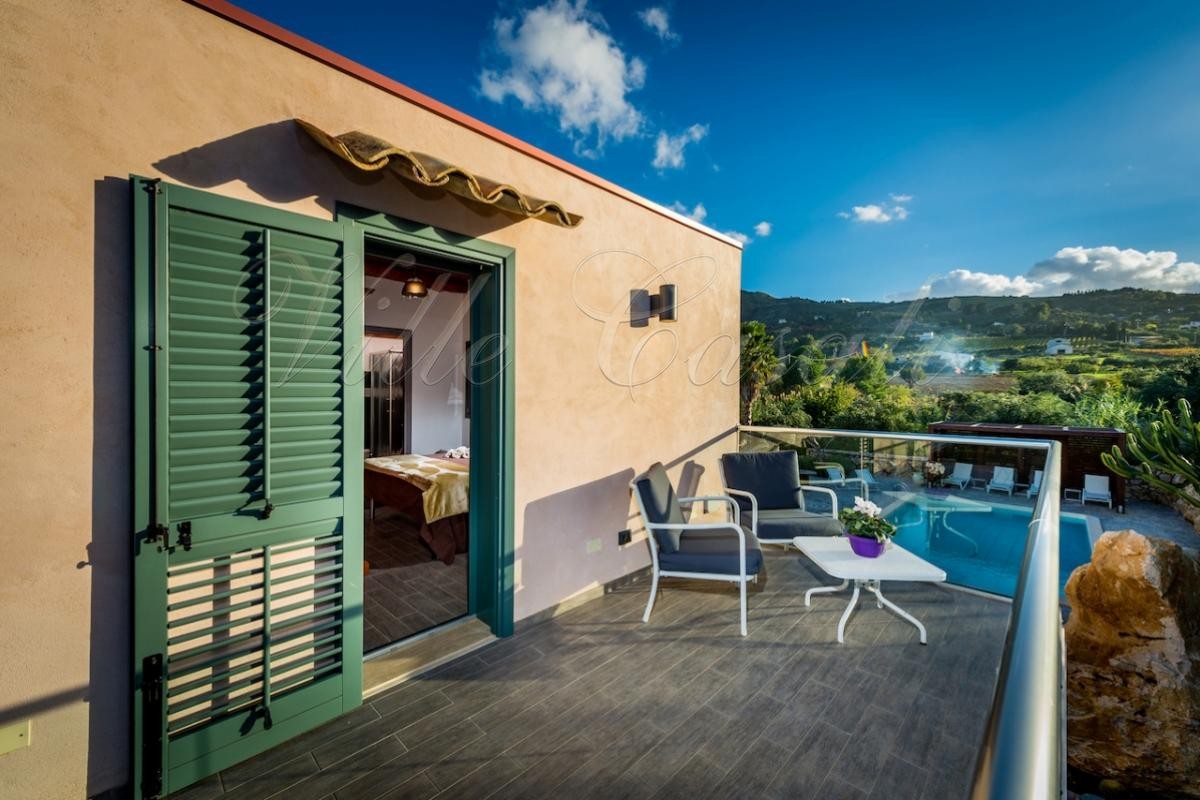 Villa for rent in Sicily