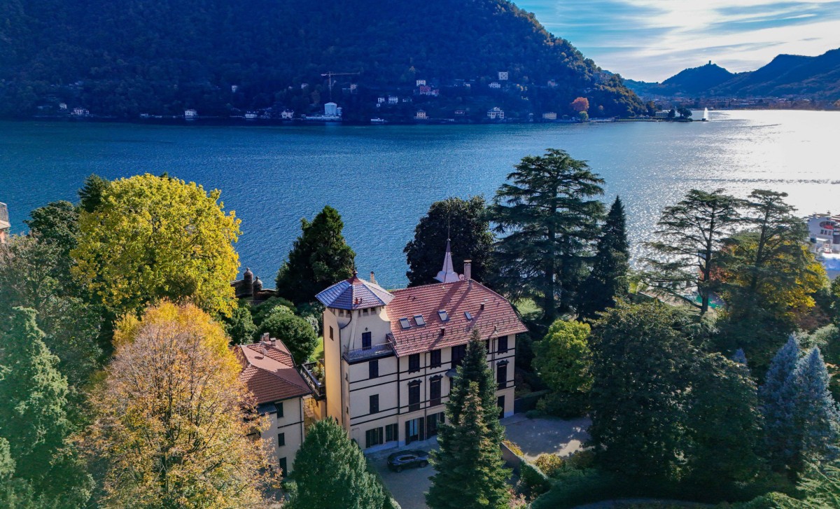 Villa sul lago di Como