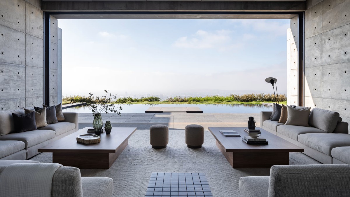 El ‘búnker’ del fundador de Oakley en Beverly Hills se vende por 47 millones de dólares