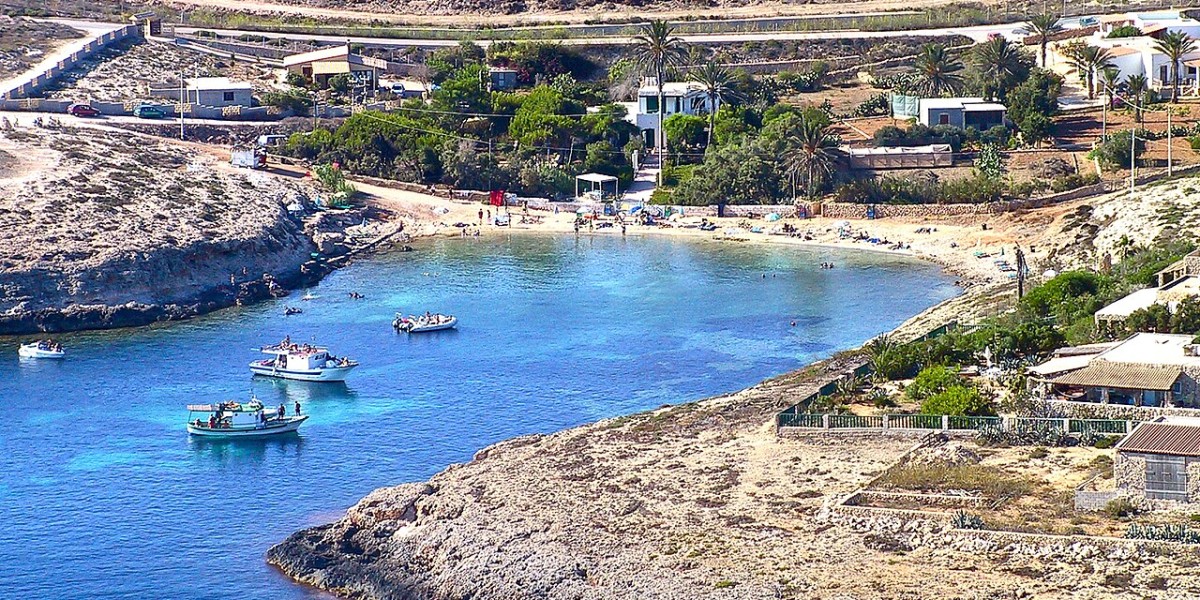 spiagge attrezzate Lampedusa