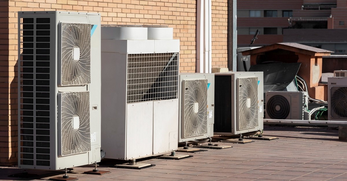 Unità esterne di vari sistemi di ventilazione
