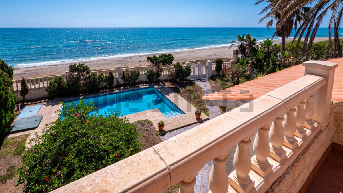 La villa de estilo mediterráneo a la venta en Mojácar (Almería)