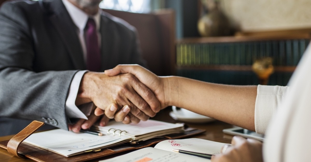 Firma dell'atto dal notaio