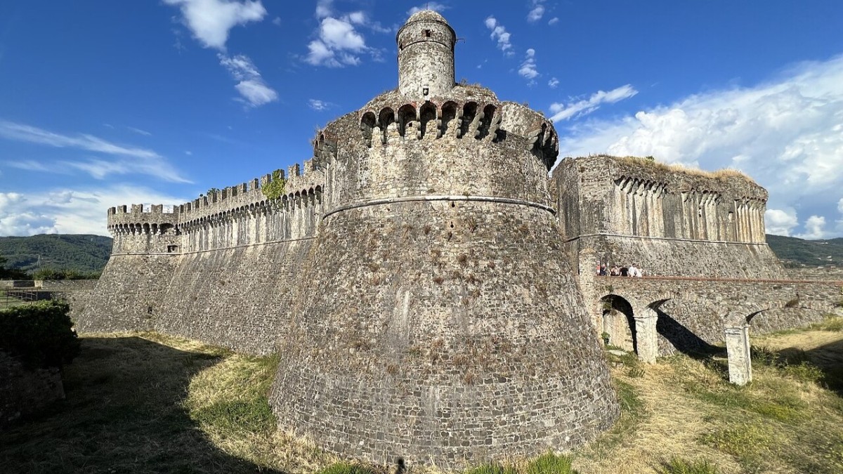 fortezza di sarzanello
