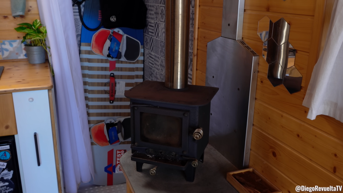 Un camion trasformato in casa