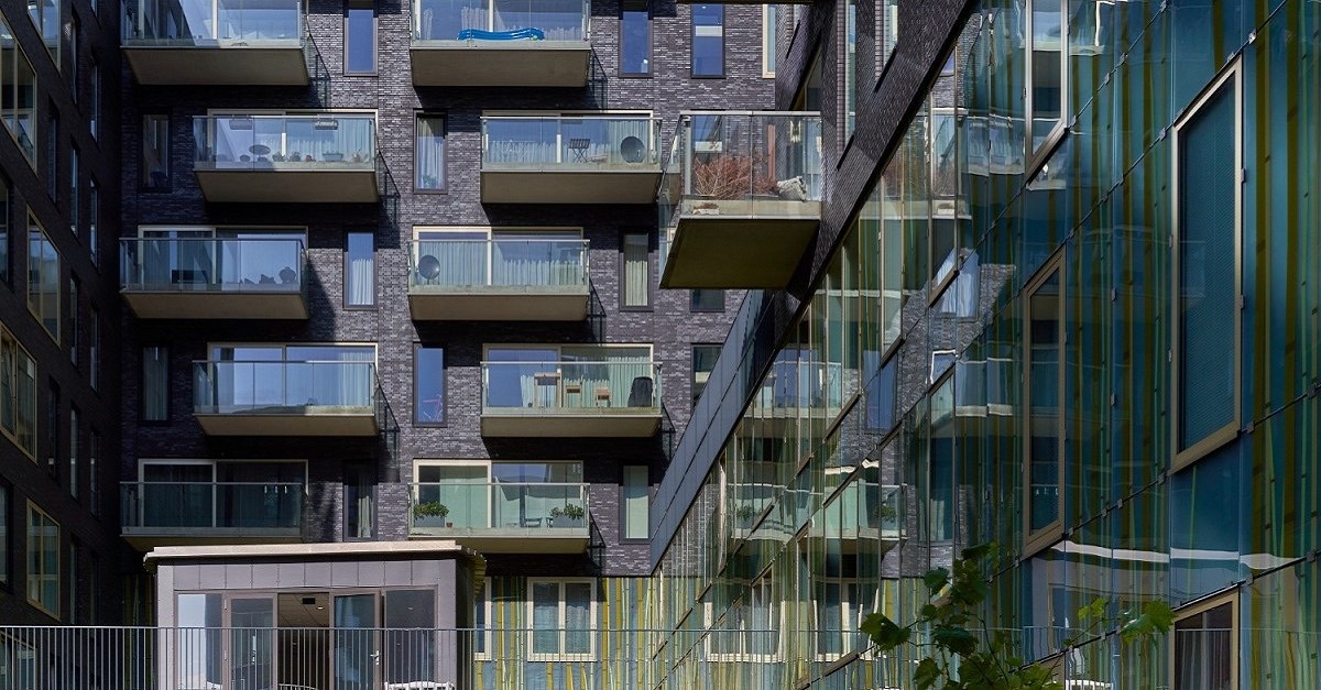 Balconi aggettanti di un condominio