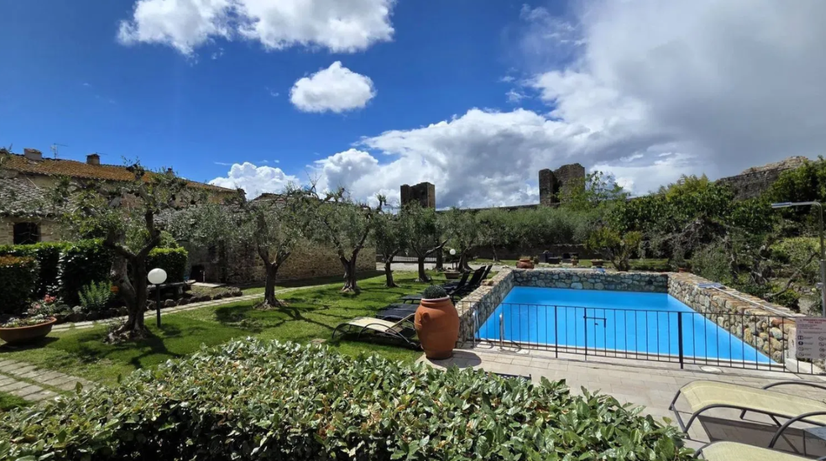 hotel in vendita