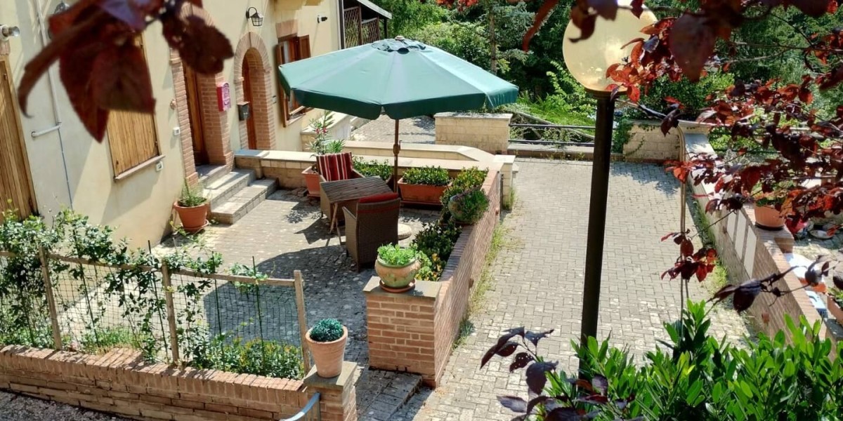 Trilocali con giardino