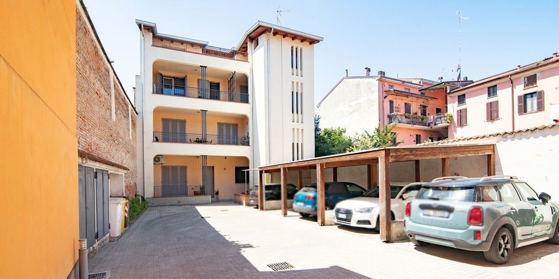 appartamenti su due piani con ascensore