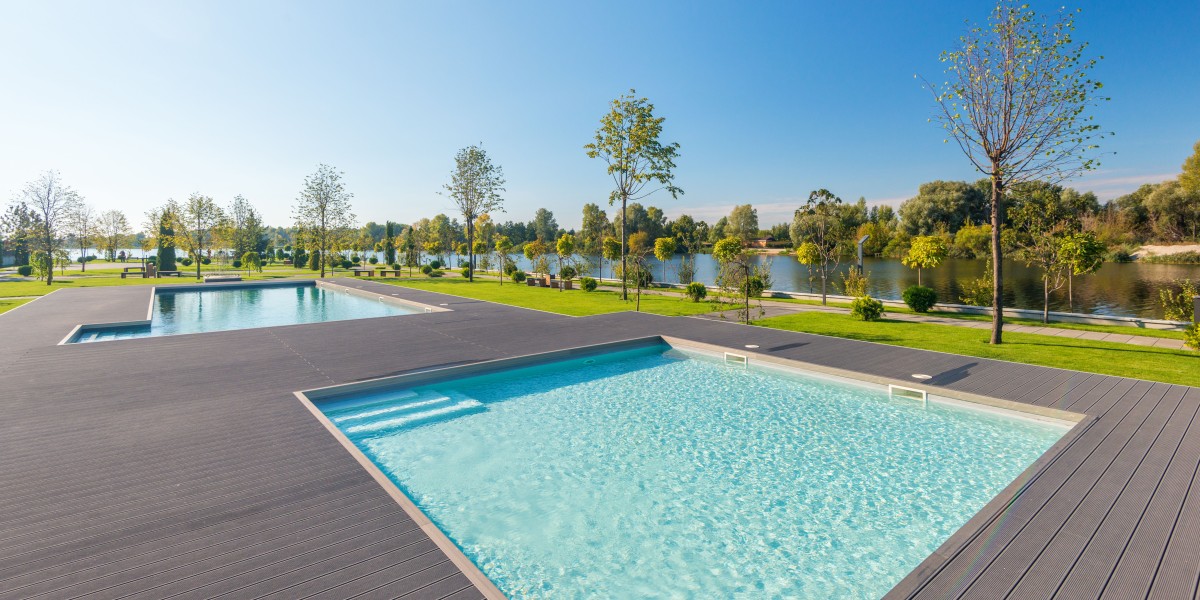Piscine di lusso fuori terra e interrate