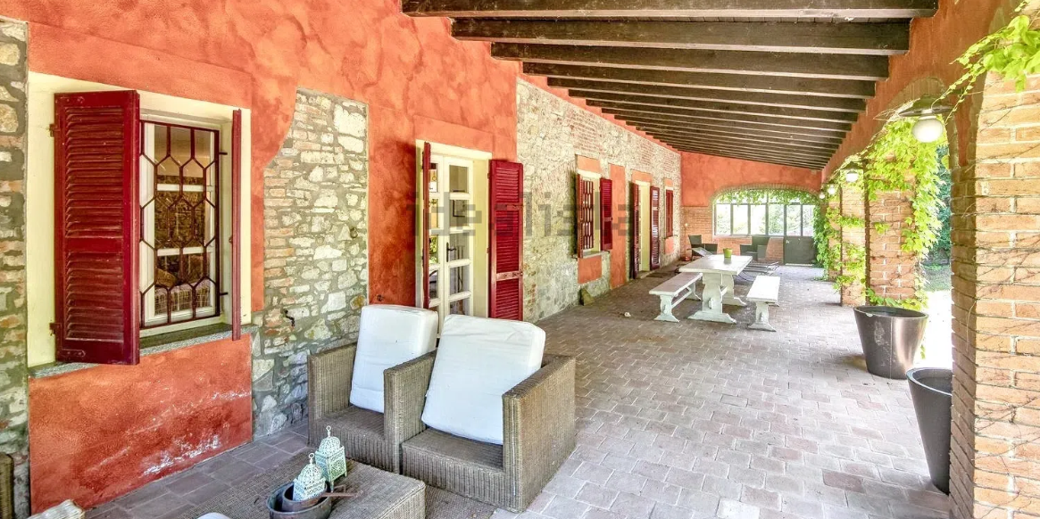 casali e rustici in buono stato