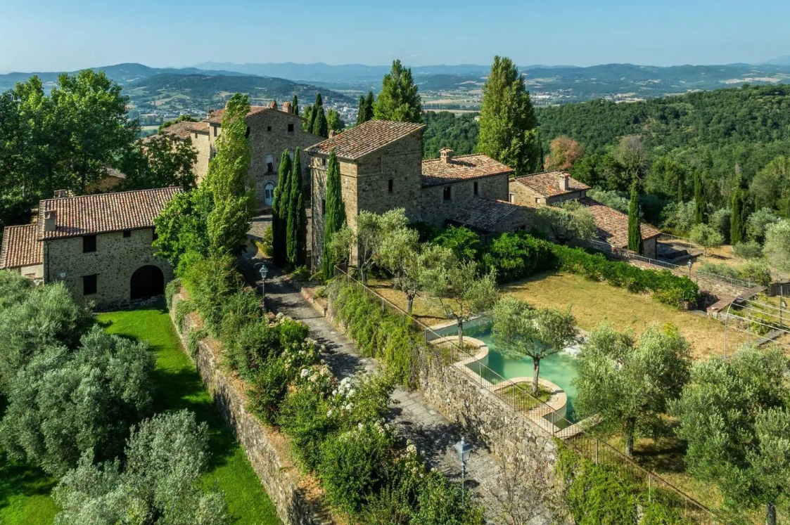 borgo in vendita 