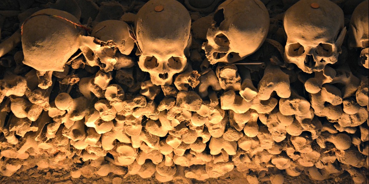 Naples’ ossuary