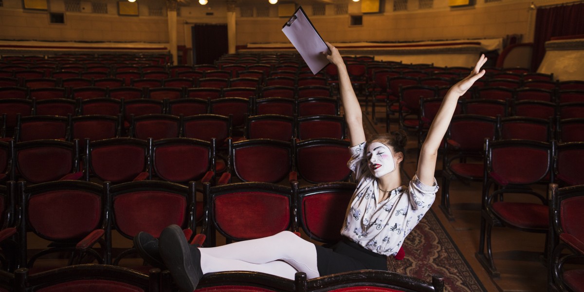 perché le poltrone dei teatri sono rosse