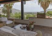 villa con piscina